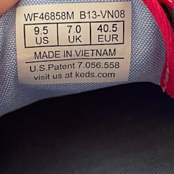 TAYLOR SWIFT KEDS Favorite Things Bows & Cats Print Pink Blue Sneakers 9… - Picture 15 of 16